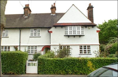 144-146 Hampstead Way